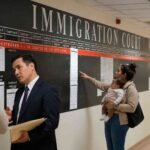Decenas de miles de inmigrantes en EE. UU. buscaron ayuda legal para no ser deportados y no solo perdieron su dinero, ahora quedaron atrapados en una investigación de fraude