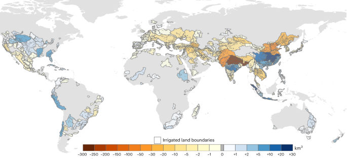 Global managed aquifer recharge potential as a solution to water scarcity